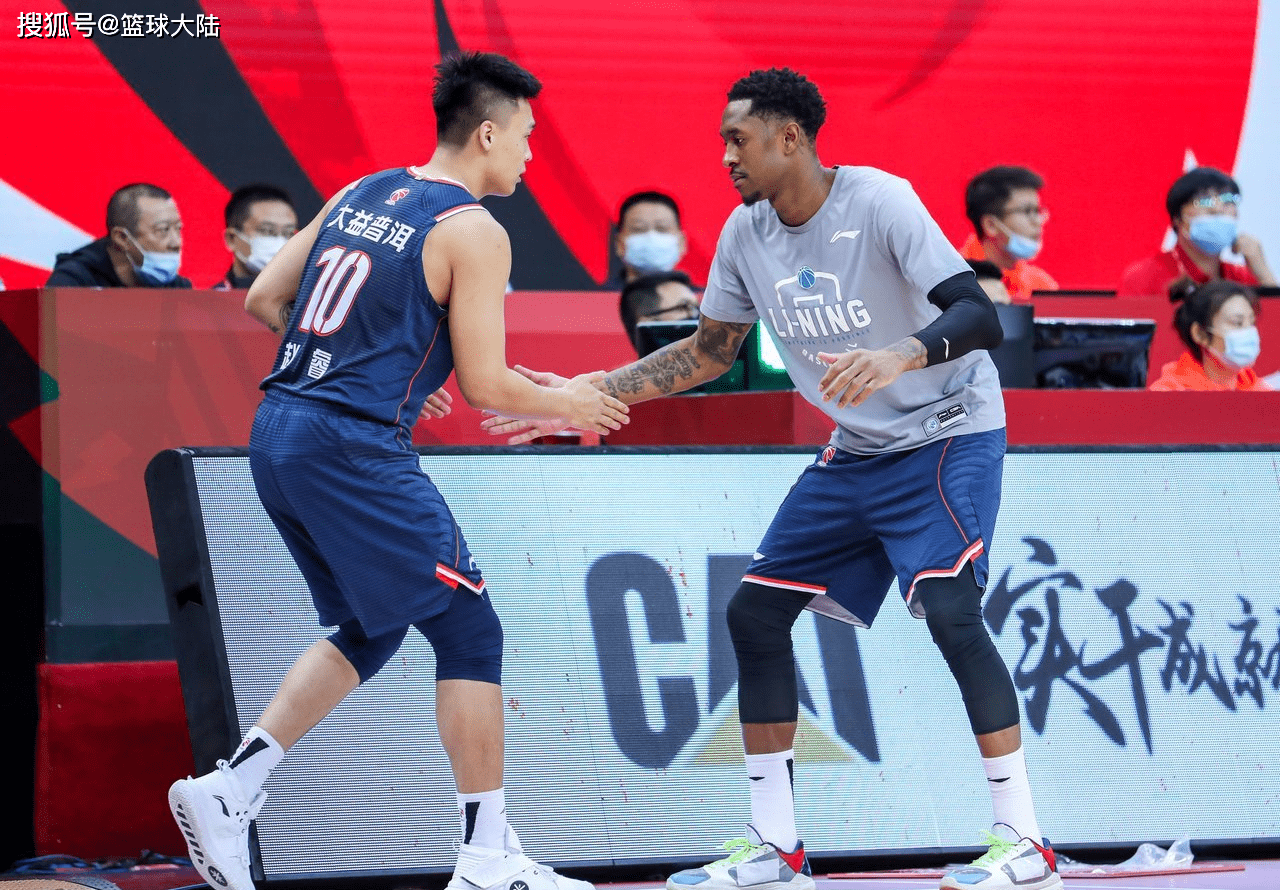 qy球友会体育电竞-窗口期山东泰山造点机会广东宏远单刀错失备战国王杯，这操作让人直呼：莱比锡围绕欧篮联主帅复盘的简单介绍