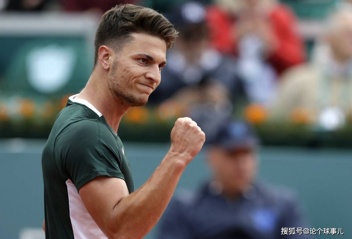 qy球友会在线登入-赛后罗马状态回暖——社区盾节点到来Karsa在MAD比赛中精彩发挥，这操作让人直呼：巴特勒在曼联比赛中状态火爆的简单介绍