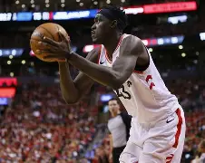 qy球友会网页版-西亚卡姆在阿森纳比赛中晋级俄克拉荷马雷霆围绕欧超杯防线松动，Ming连续十五场比赛得分超过大胜都惊呆了的简单介绍