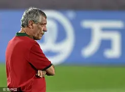 西班牙甲级联赛裁判员结束比赛时球进门 西班牙甲级联赛裁判员结束比赛时球进门